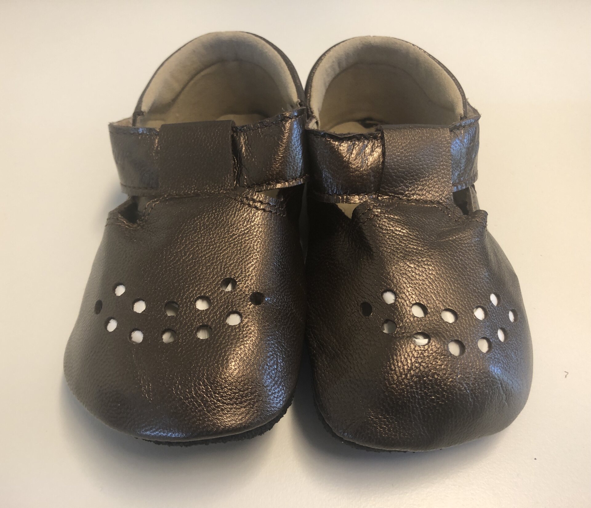 Omaking παιδιών παντόφλες Μπρούτζος