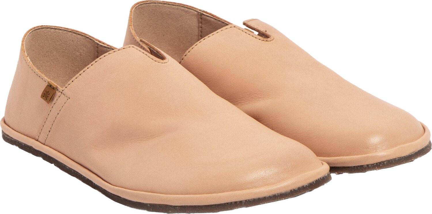 El Naturalista Moccasins Salmon