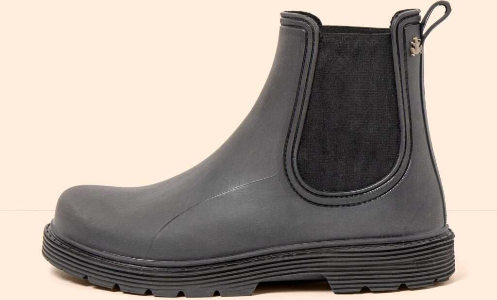 El Naturalista Chuva Schwarz