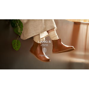 Lang.S (by Tikki Shoes) Luna