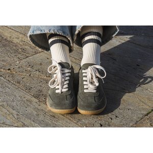 Mukishoes Lyra