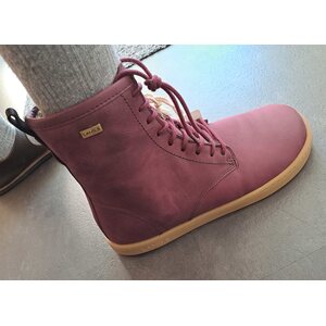 Lang.S (by Tikki Shoes) Den
