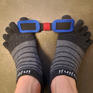 - Rubber band for bunion exercise