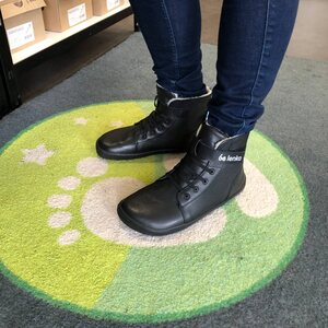 Be Lenka Winter kinder