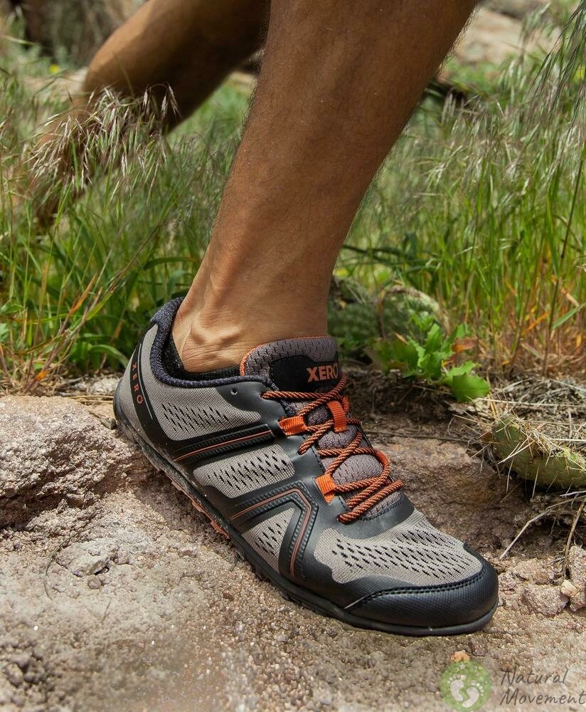 Lightweight Barefoot Trail Runner Xero Shoes Men's Mesa Trail Running Shoe 